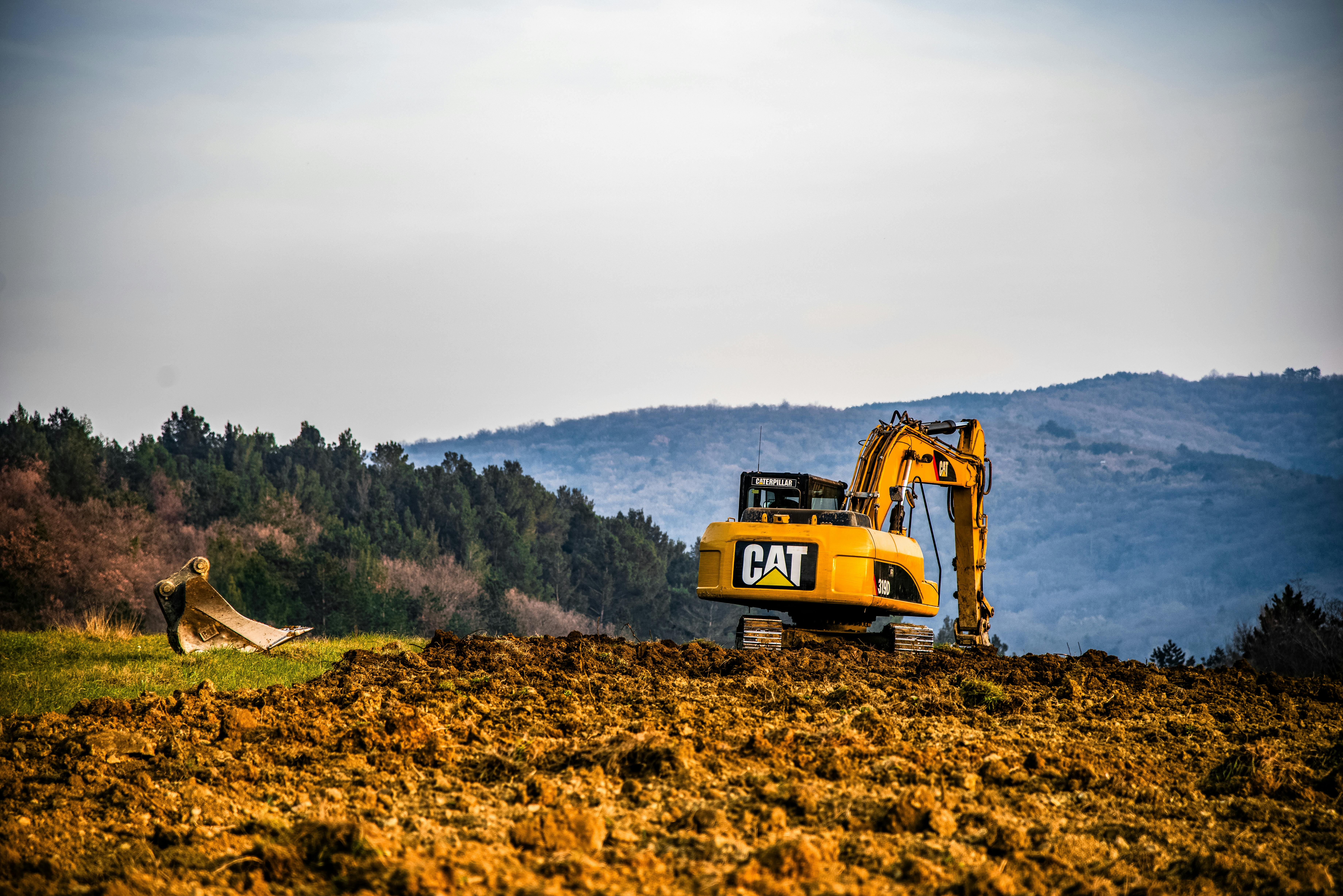 Caterpillar Equipment